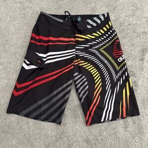 Quicksilver Cypher Series Board Shorts 4 Way Stretch Mens Size 32 Black